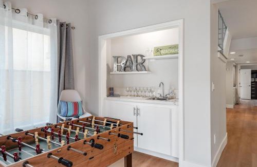 Huntington Beach House | Steps to the Sand and Main Street 4BR