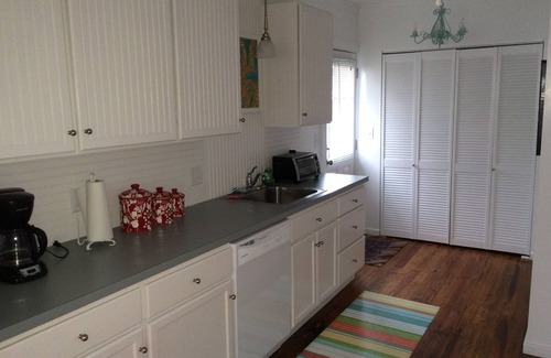 Jacksonville Beach House | Steps To The Beach - Newly renovated 2/1 ground floor condo with ocean views