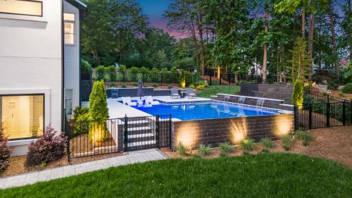 Mayhew House | Sterling with optional boat rental