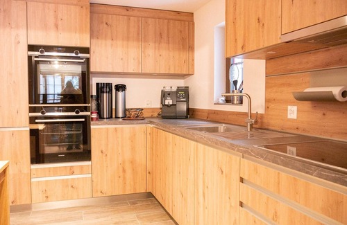 Churwalden Apartment | stettli resort - high-quality apartment «capricorn» for up to 14 guests