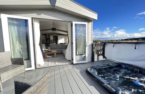 St. Andrews House | Stewarts Resort Lodge 1