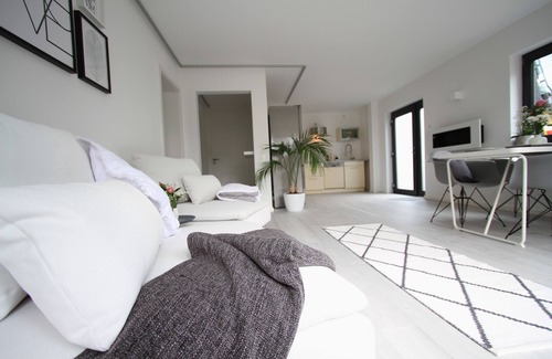 Oestrich-Winkel Apartment | Stielbucht 5 Sterne Ferienwohnung Ruhig & Zentral. Top Modern Ausgestattet