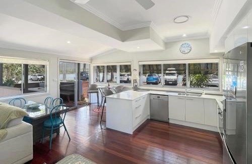 North Haven House | Stingray Lodge