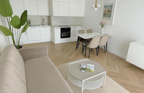 West Pomeranian Voivodeship Apartment | STOCZNIA Apartament- prywatny parking - blisko Wały Chrobrego i Aquapark