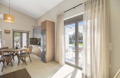 Nidri Villa | Stone and Sea Villas