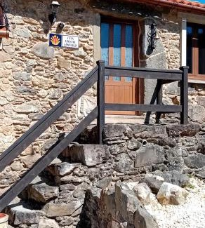 Curtis House | Stone Cottage SANTIAGO