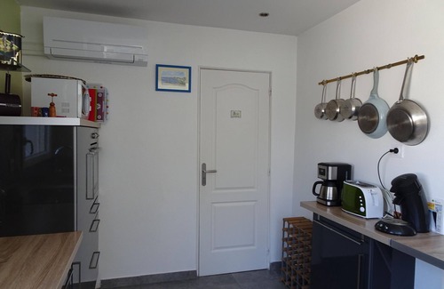 Bricqueville-sur-Mer House | Stone House in Bricqueville near Sandy Beach