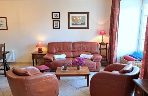 Lannilis House | Stone House in Brittany near the Sea, cleaning included