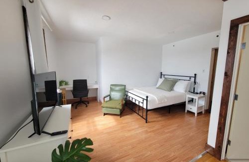 Kenora Apartment | Stone House Kenora