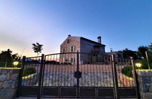 Cres Villa | Stone House Rosuja