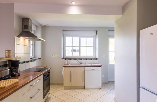 Saint-Lo Cottage | Stone house with large garden in Saint-Lô, near the stud farm