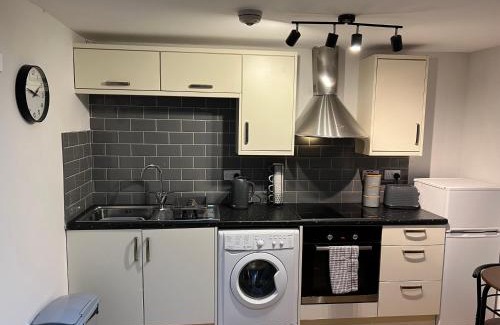 Runcorn Apartment | Stonebarn Lane