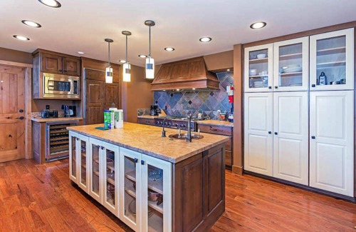 Mammoth Lakes House | Stonegate #02 | Luxe Condo w/Foosball Table