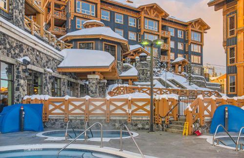 Big White Ski Resort Apartment | Stonegate Resort Unit B208