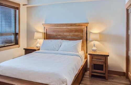 Big White Ski Resort Apartment | Stonegate Resort Unit B102