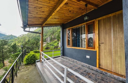 Naina Range Hotel | Stoneshed Resort And Hotel
