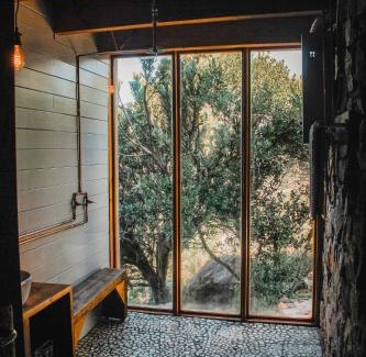 Wolseley House | Stonewood Mountain Cabin