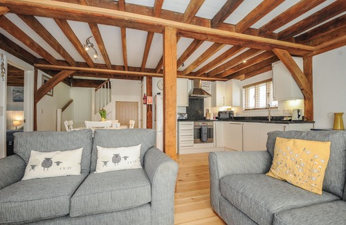 Camelford Cottage | STOW COTTAGE, family friendly, character holiday cottage in Camelford