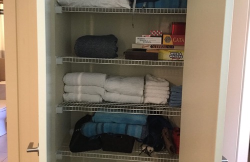 Vernon Resort | Strand @ Okanagan Lake - Condo - Professionally Cleaned