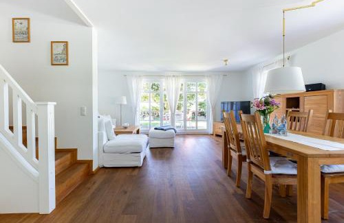 Ostseebad Ahrenshoop House | Strandhaus hinter der Düne