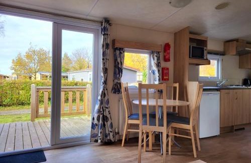 Lauwersoog Ski Chalet | Strandhuis `Het Kompas`