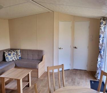 Lauwersoog Ski Chalet | Strandhuis `Het Kompas`