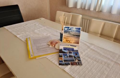 Sint-Annaland Ski Chalet | Strandhut 64