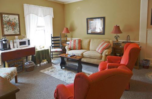 Strasburg Bed & Breakfast | Strasburg Village Inn