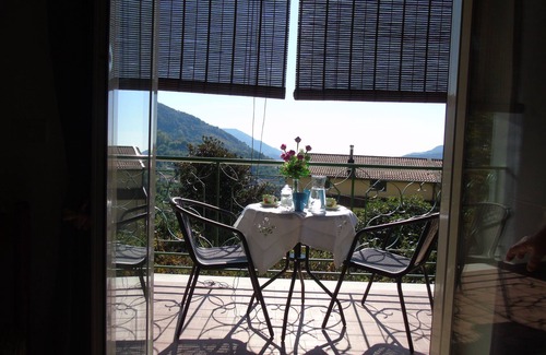 Tramonti Apartment | Strategically located for visiting the beautiful Amalfi Coast and its surroundings.