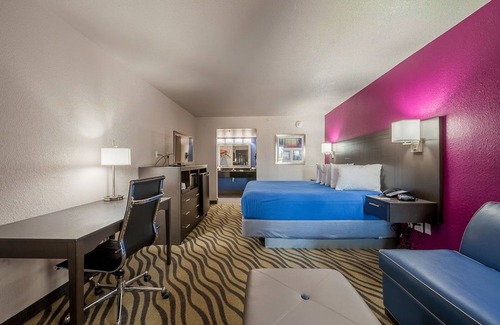 Edmond Hotel | Stratford House Inns - Edmond