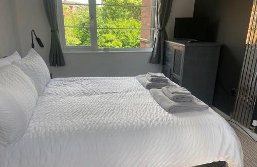 Shottery Apartment | Stratford Upon Avon Pearl