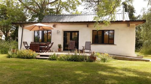 Stowmarket House | Straw Bale Cottage