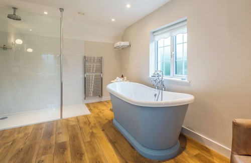 Hastings Bed & Breakfast | Stream House Luxury B&B