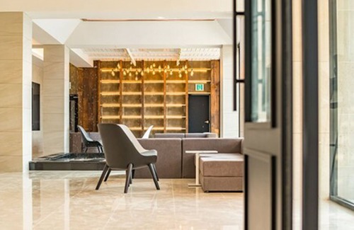 Geoje Hotel | Stubborn Hotel