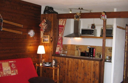 Orcieres-Merlette Apartment | Stud 4 pers 27 m2 comfortable, well located, sunny. Weeks and weekends