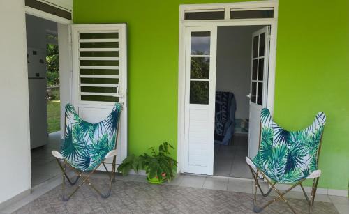 Capesterre-de-Marie-Galante Apartment | StudioLyne