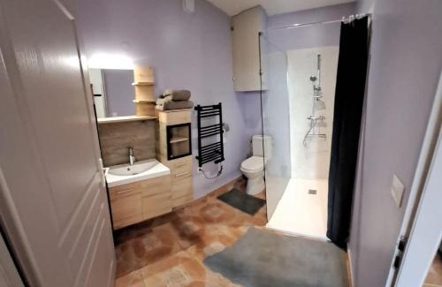 Montmaurin Apartment | Studio équipé à 1h de Toulouse et de l'Espagne