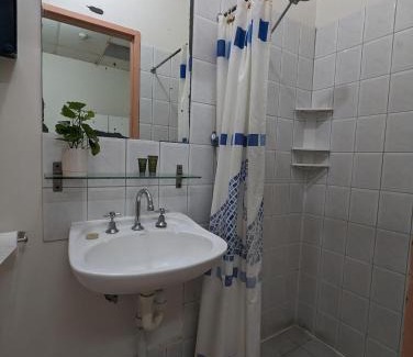 Adelaide Central Business District Hotel | Studio 15 Wright Lodge