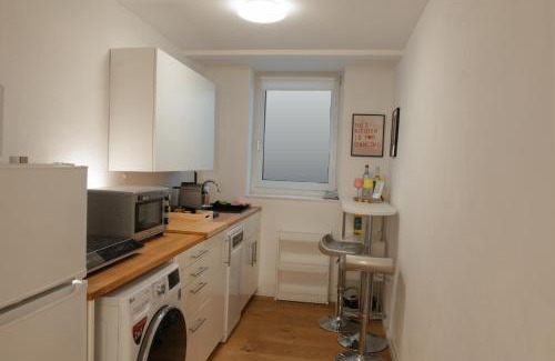 Mitte Apartment | Studio 27