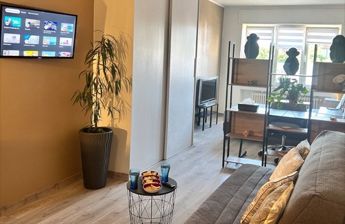 Basse-Ham Apartment | Studio 40m2 Residential area 10mn from Thionville and close to CNPE