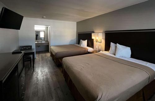 Artesia Hotel | Studio 6 Artesia CA