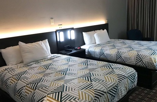 Tupelo Hotel | Studio 6 Suites Tupelo, MS - North