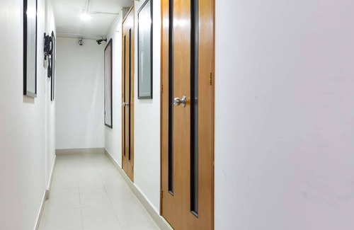 El Poblado Apartment | Studio AC Hot tub Exito and Metro