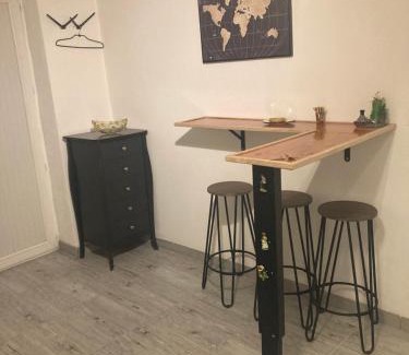 Aubagne Apartment | Studio agréable et paisible