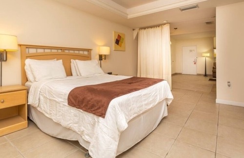 Coconut Grove Apartment | Studio Apartment Fully furnished