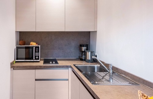 Sluderno Apartment | Studio Apartment 'Hausergut Topaz' with Mountain View, Shared Garden and Wi-Fi