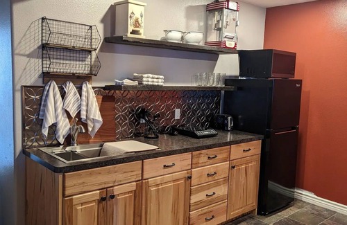 Idaho Falls House | Studio apartment in walk out basement with amazing city view!