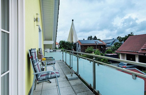Ihrlerstein Apartment | Studio Apartment 'Mia' with Mountain View, Balcony and Wi-Fi