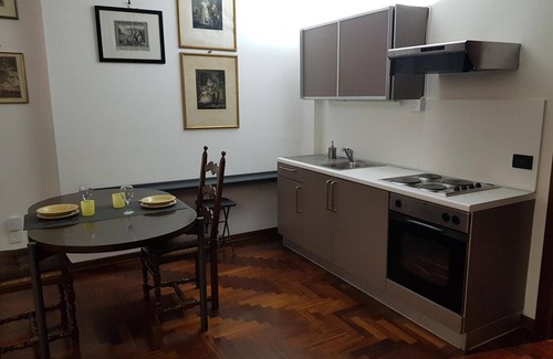 Cremona Apartment | Studio Apartment 'Otelia' with Wi-Fi and Air Conditioning