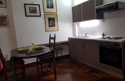 Cremona Apartment | Studio Apartment 'Otelia' with Wi-Fi and Air Conditioning